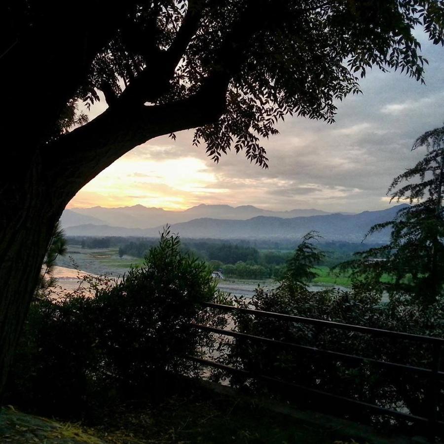 Rock City Resort Mingora Esterno foto